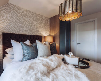 Pure Faux Fur Throw