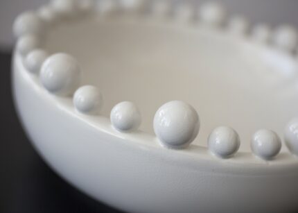 white rim bowl